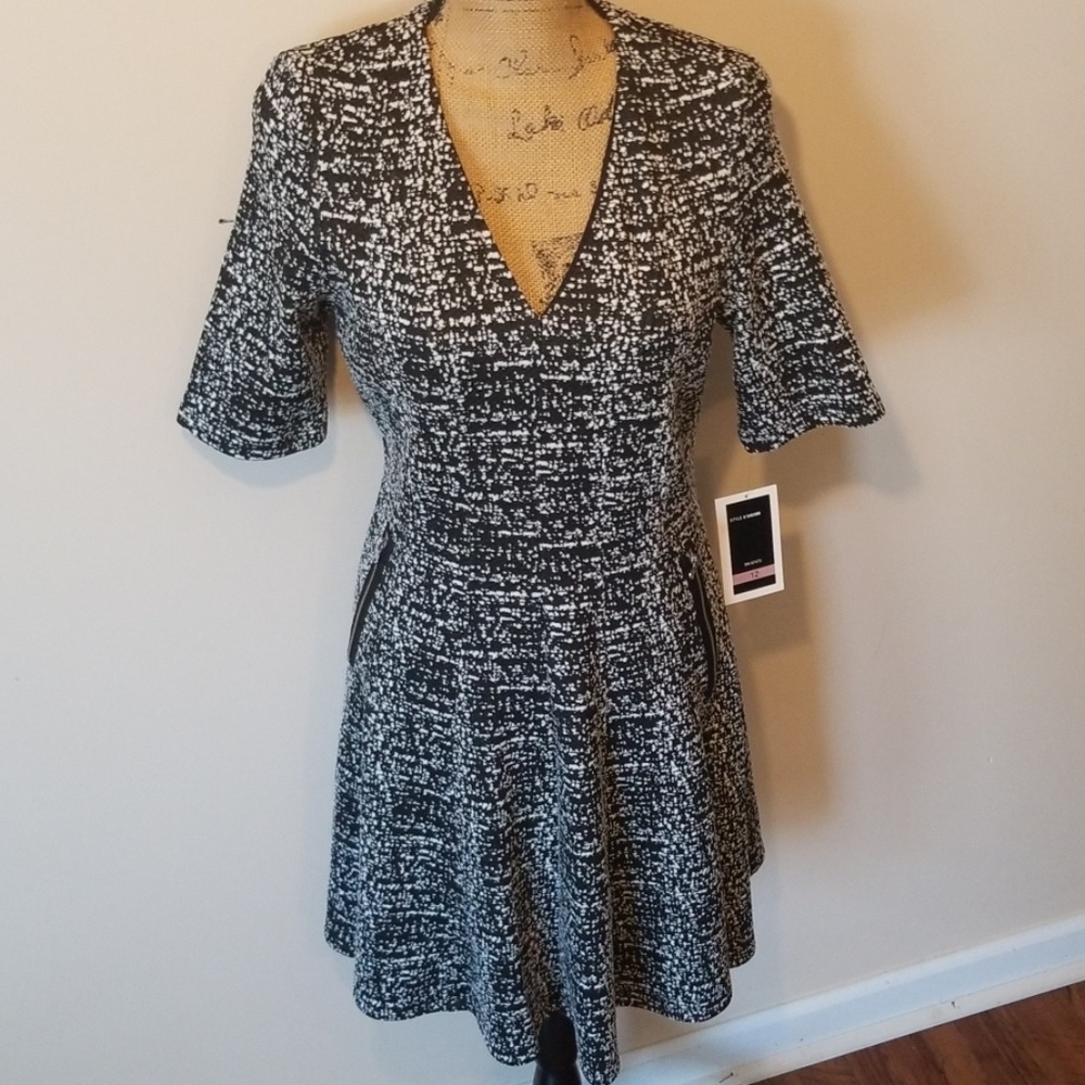 👗Julian Taylor Dress👗